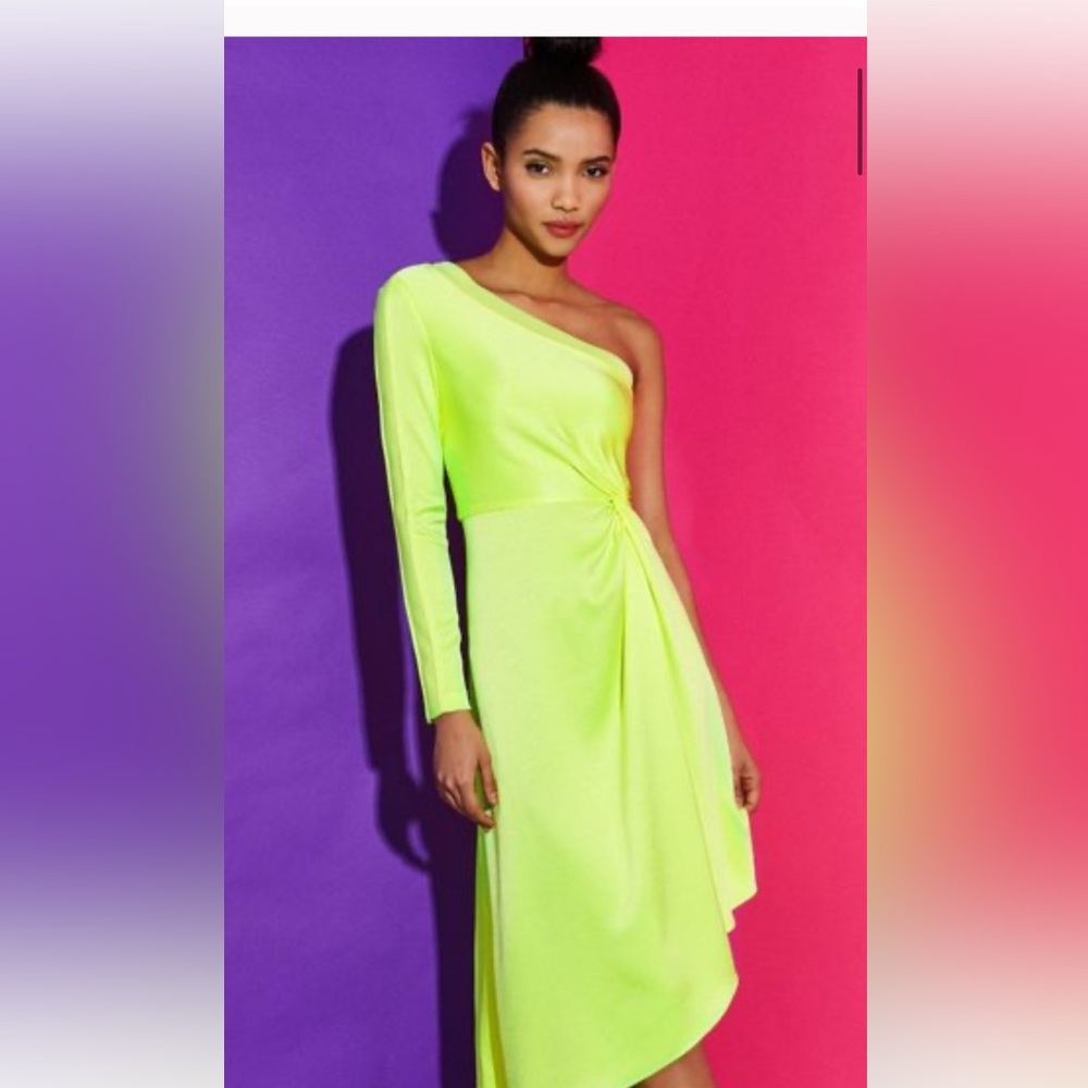Alice and Olivia asymmetrical one shoulder highlighter green dress